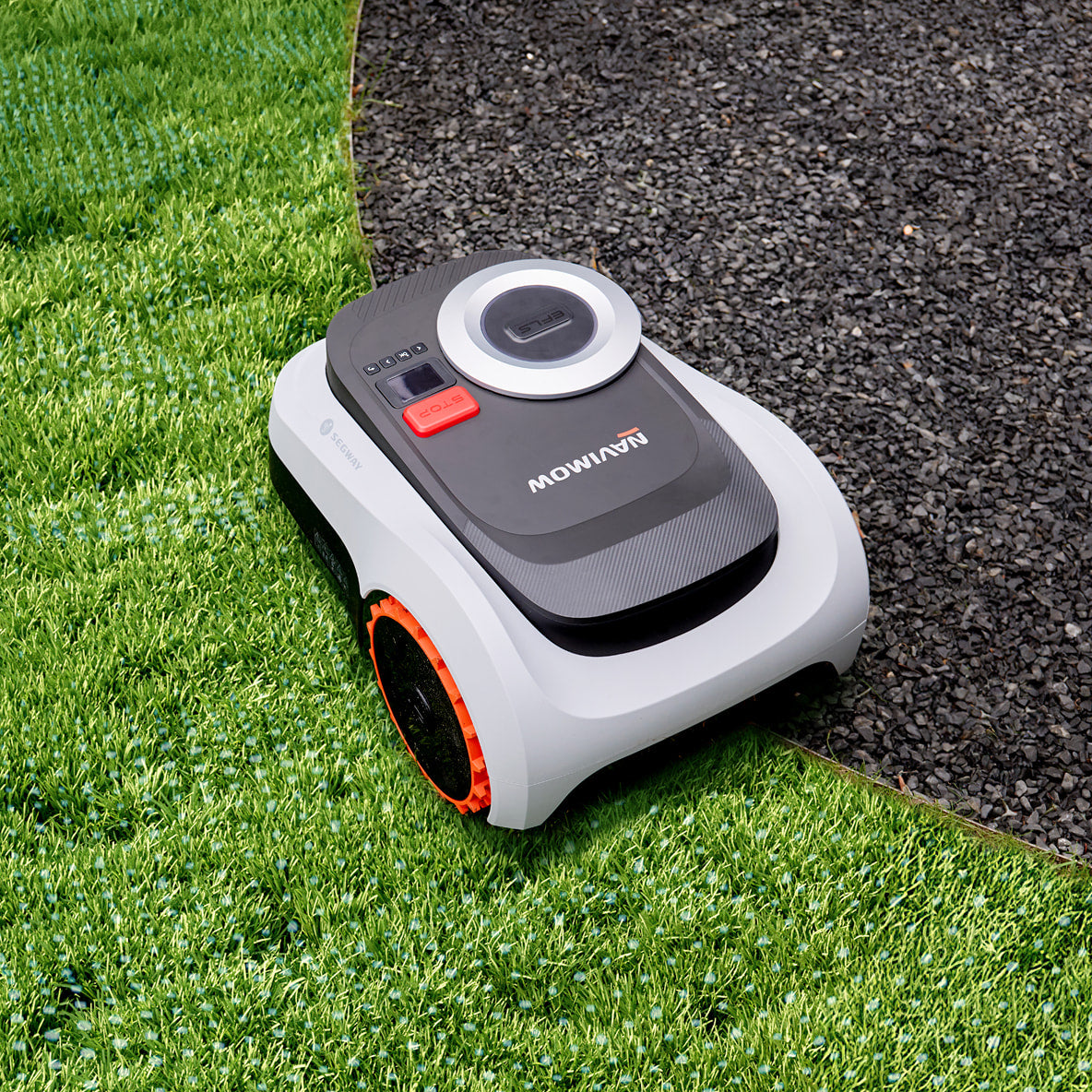 <p>Delivering clean, consistent borders along fences and walls.</p>