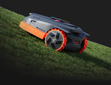 Navimow i110E robot lawn mower.