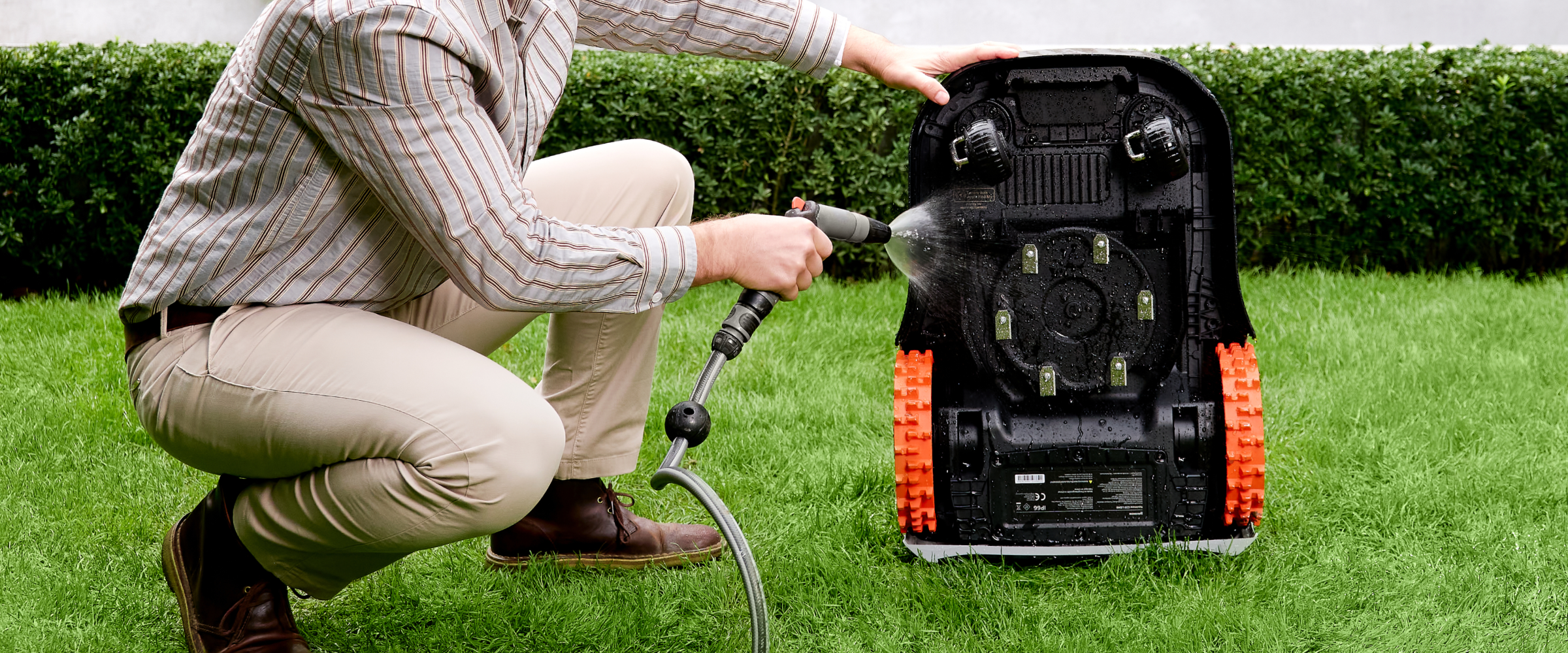 <p>Built tough to save you time. Maintenance as simple as a rinse. </p>